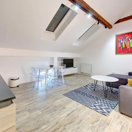 Apartamento Lofty